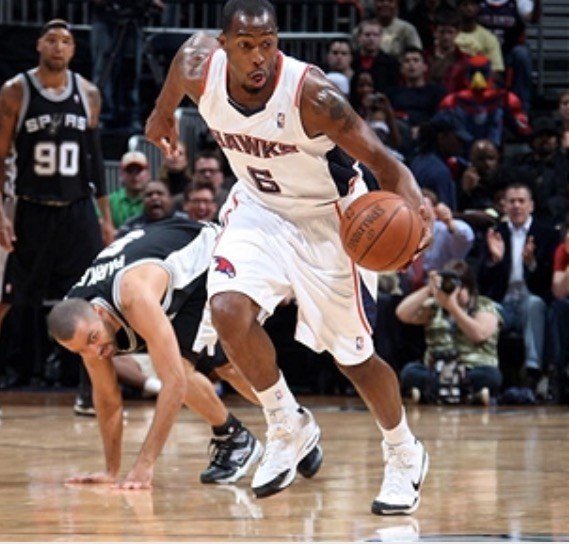 Mario West driving up the floor